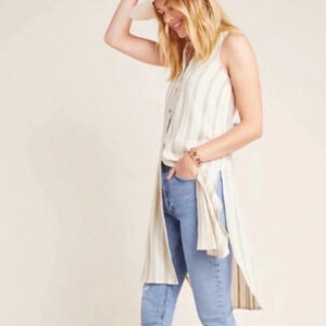 Anthropologie | Delphine Textured Tunic Button Down Side Splits - Size S